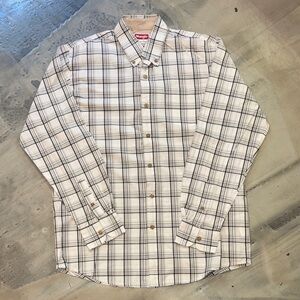 Wrangler White and Navy Plaid Button-Down Shirt size medium